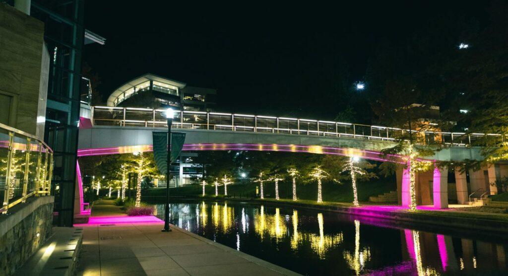 Waterway Square Place, The Woodlands, TX